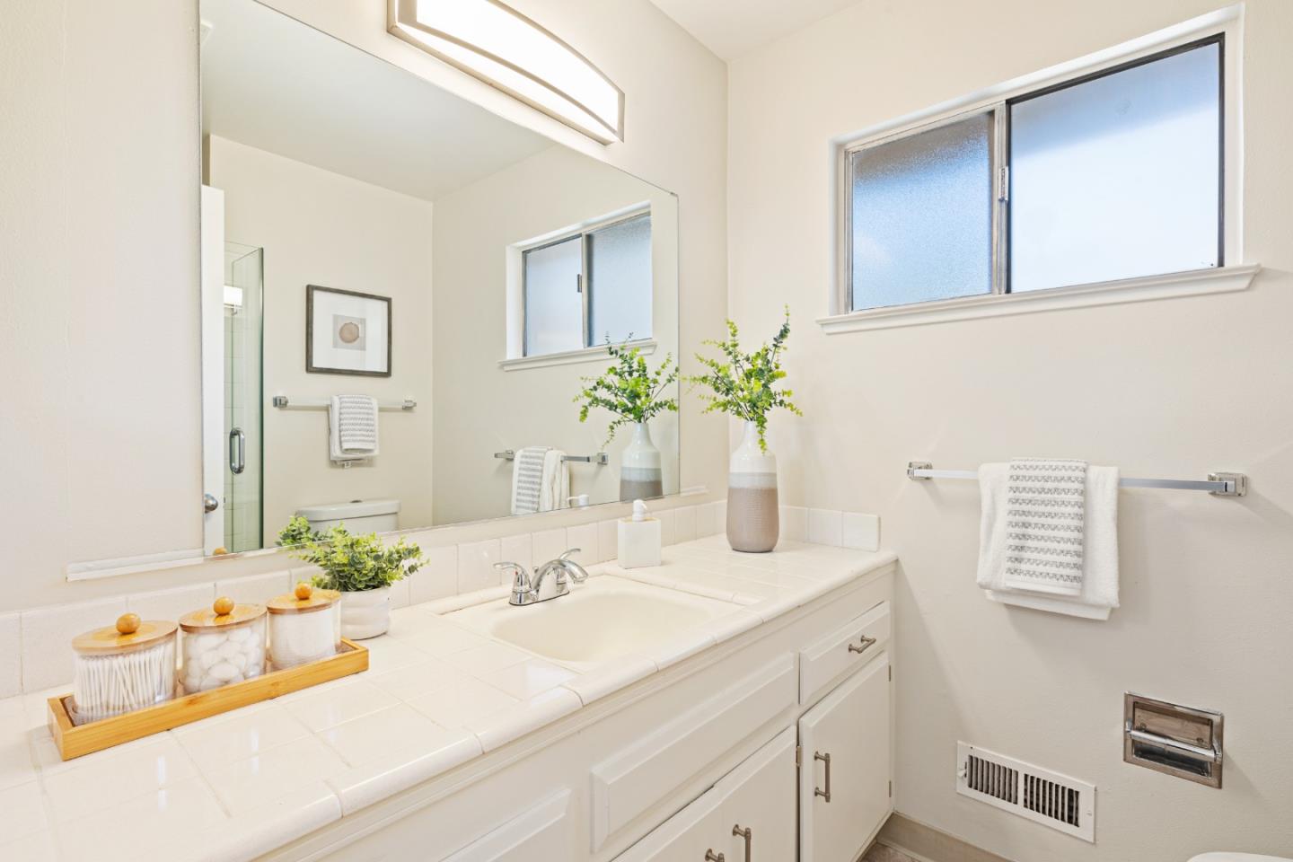 514 Inverness Way Sunnyvale, CA 94087 - Photo 26 of 29