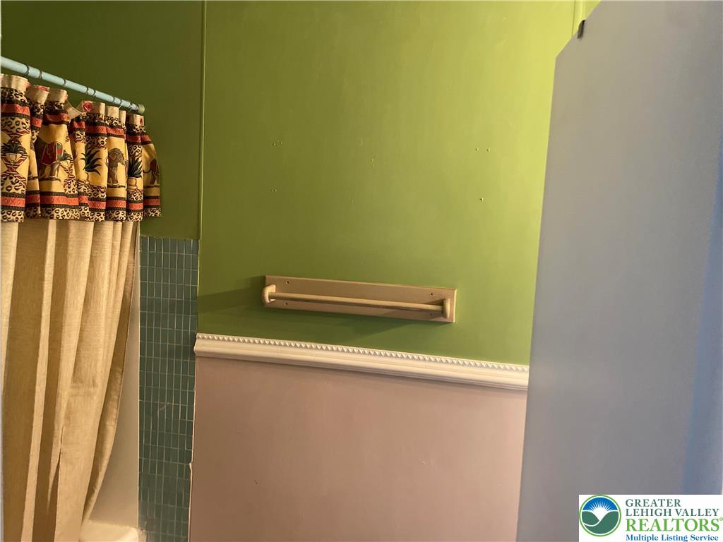 104 Washington Street Bath, PA 18014 - Photo 19 of 20 a close up of a wall