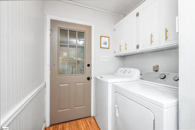 $444,500 | 254 Hollis Drive, Spartanburg, SC 29307