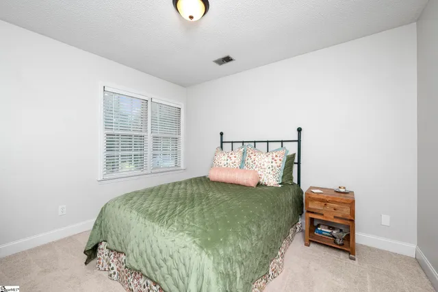 $444,500 | 254 Hollis Drive, Spartanburg, SC 29307