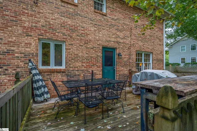 $444,500 | 254 Hollis Drive, Spartanburg, SC 29307