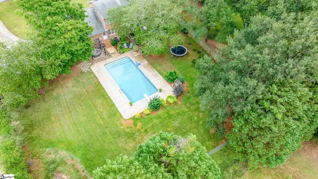 $444,500 | 254 Hollis Drive, Spartanburg, SC 29307