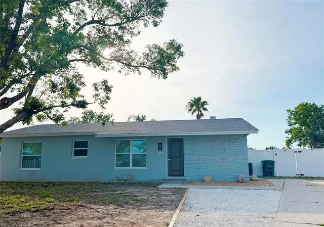 $499,500 | 2702 38th Street West, Bradenton, FL 34205