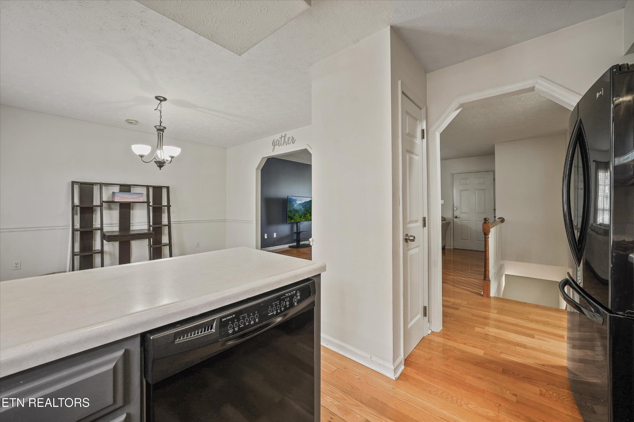 101 Hooper Court Oak Ridge, TN 37830 - Photo 12 of 40 Gallery Image 12