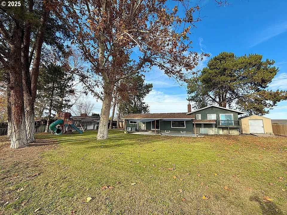 825 West Ridgeway Avenue Hermiston, OR 97838 - Photo 19 of 19