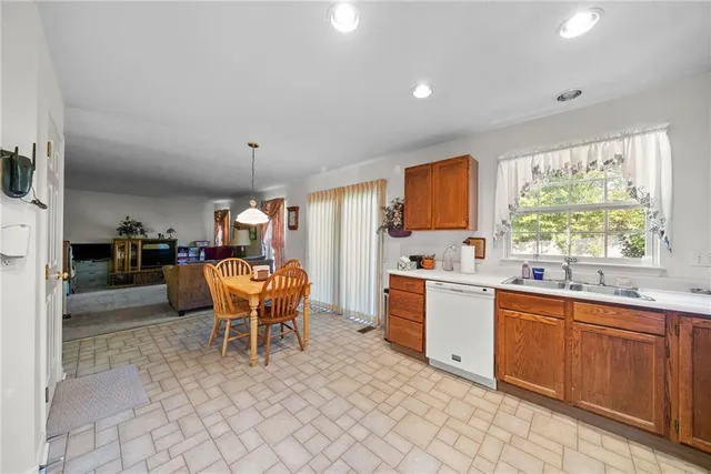 $320,645 | 408 Sherwood Drive, Beaver, PA 15009