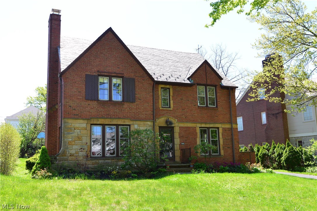 4058 Conover Road University Heights, OH 44118 - Photo 1 of 26 Gallery Image 1