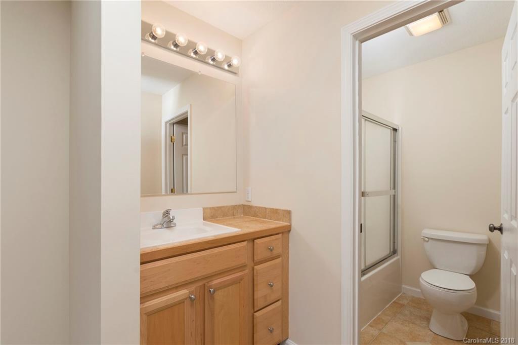 71 Dalya Road Swannanoa, NC 28778 - Photo 14 of 26 Gallery Image 14