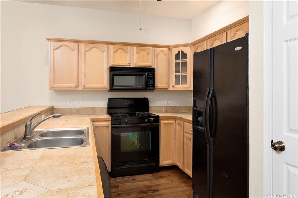 71 Dalya Road Swannanoa, NC 28778 - Photo 7 of 26 Gallery Image 7
