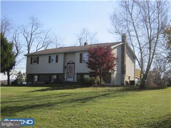 138 Davis Bridge Road Bernville, PA 19506 - Photo 1 of 10 Exterior Front