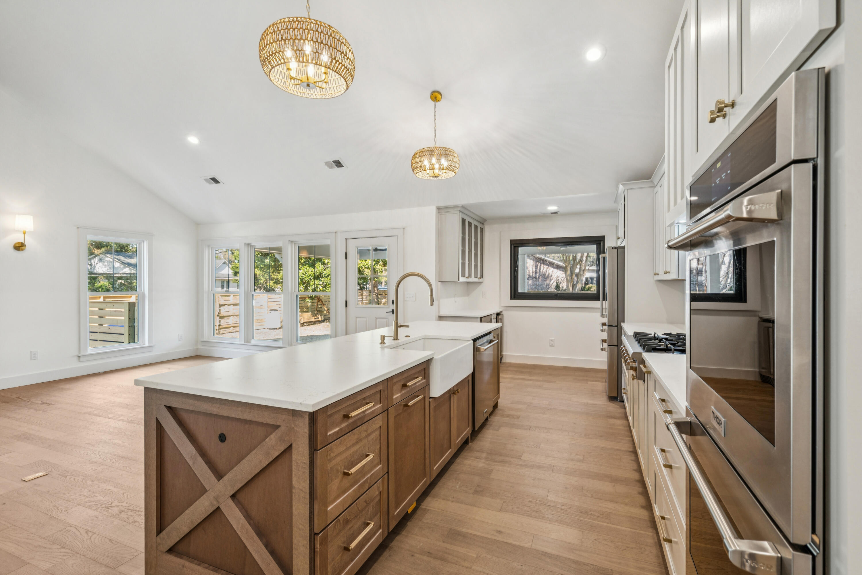 980 Cottingham Drive Mount Pleasant, SC 29464 - Photo 14 of 78 980CottinghamDr-KeenEyeMarketing-016