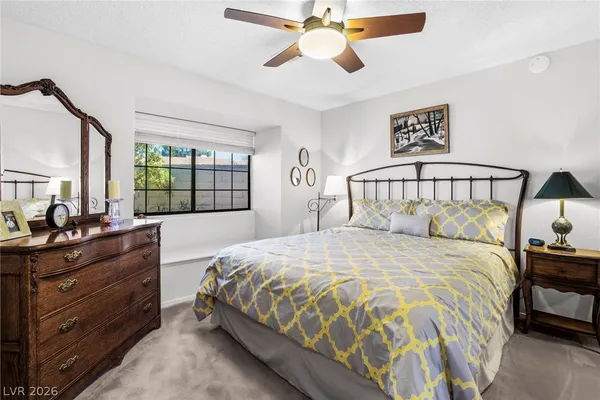 $2,000 | 542 Cervantes Drive, Henderson, NV 89014