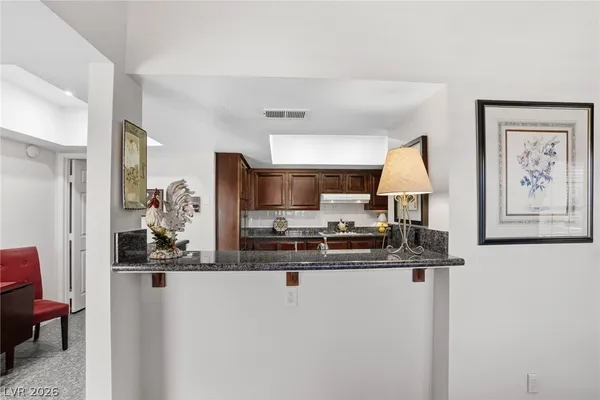 $2,000 | 542 Cervantes Drive, Henderson, NV 89014