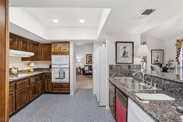 $2,000 | 542 Cervantes Drive, Henderson, NV 89014