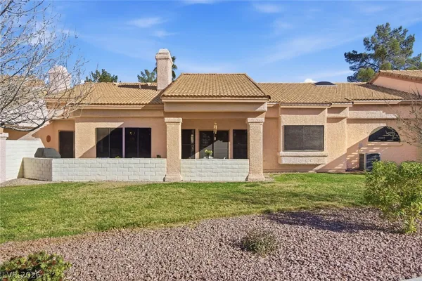 $2,000 | 542 Cervantes Drive, Henderson, NV 89014