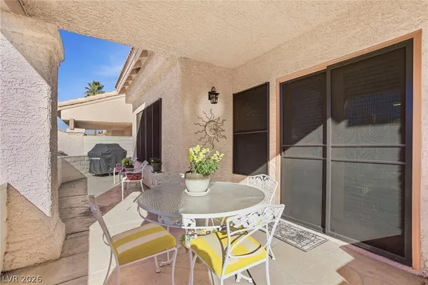 $2,000 | 542 Cervantes Drive, Henderson, NV 89014