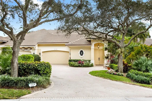 $2,495,000 | 12128 Southeast Birkdale Run, Tequesta, FL 33469