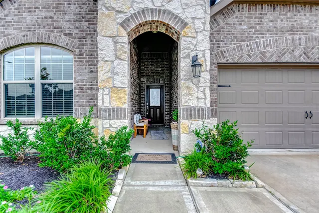 $395,000 | 4239 Prairie Landing Lane, Katy, TX 77494
