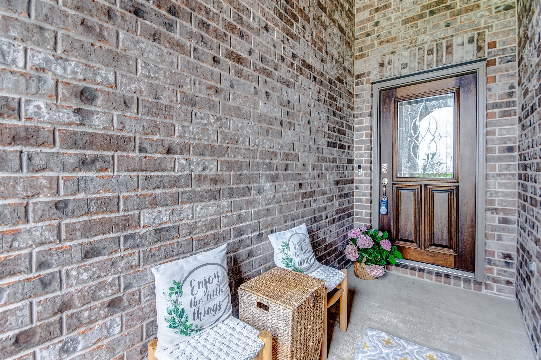 4239 Prairie Landing Lane Katy, TX 77494 - Photo 6 of 32 a backyard of a house with potted plants