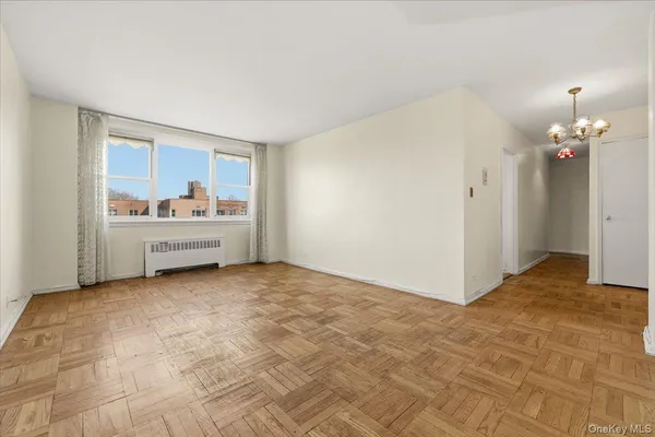$168,053 | 80 Knolls Crescent, Unit 6B | Spuyten Duyvil