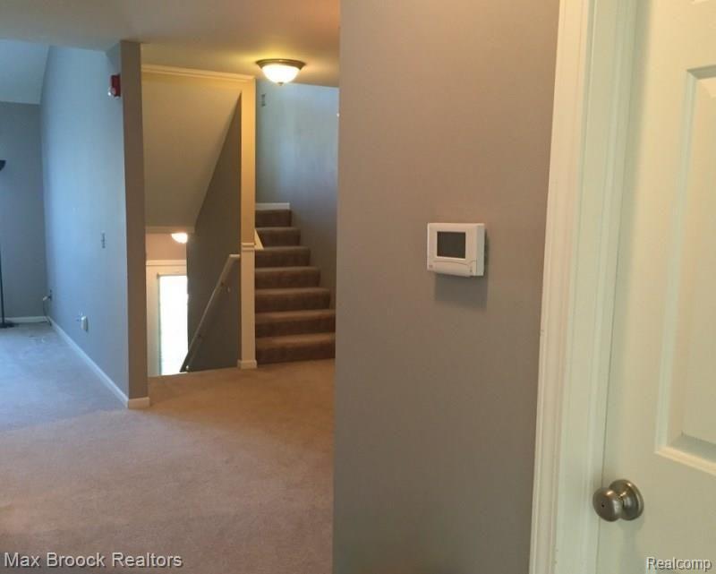 1092 Faulkner, Unit 63 Troy, MI 48083 - Photo 19 of 42