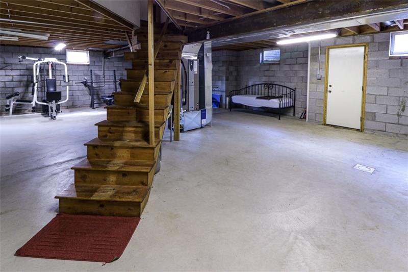 425 Old Post Road Prosperity, PA 15329 - Photo 24 of 25