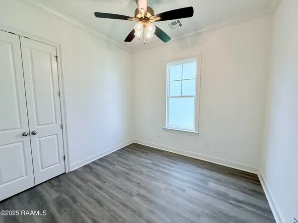 $324,800 | 224 Trail Pointe Drive, Scott, LA 70583