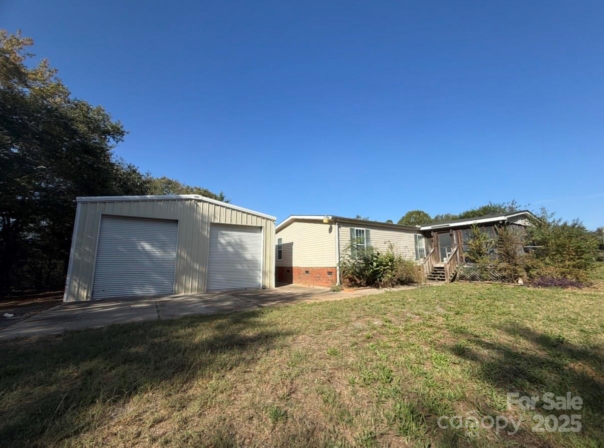 1409 Clayton Drive Chester, SC 29706 - Photo 2 of 42