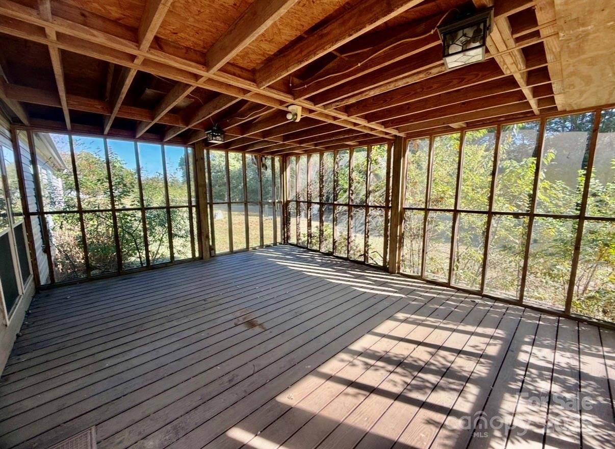 1409 Clayton Drive Chester, SC 29706 - Photo 3 of 42