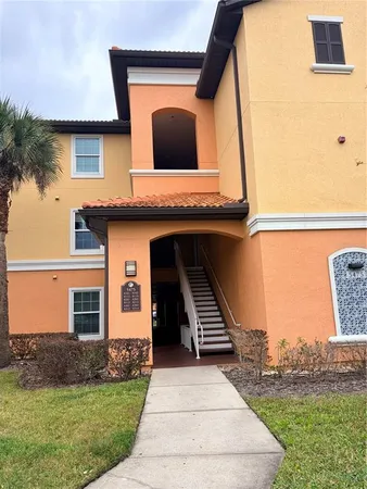 $1,525 | 5475 Vineland Road, Unit 8212, Orlando, FL 32811