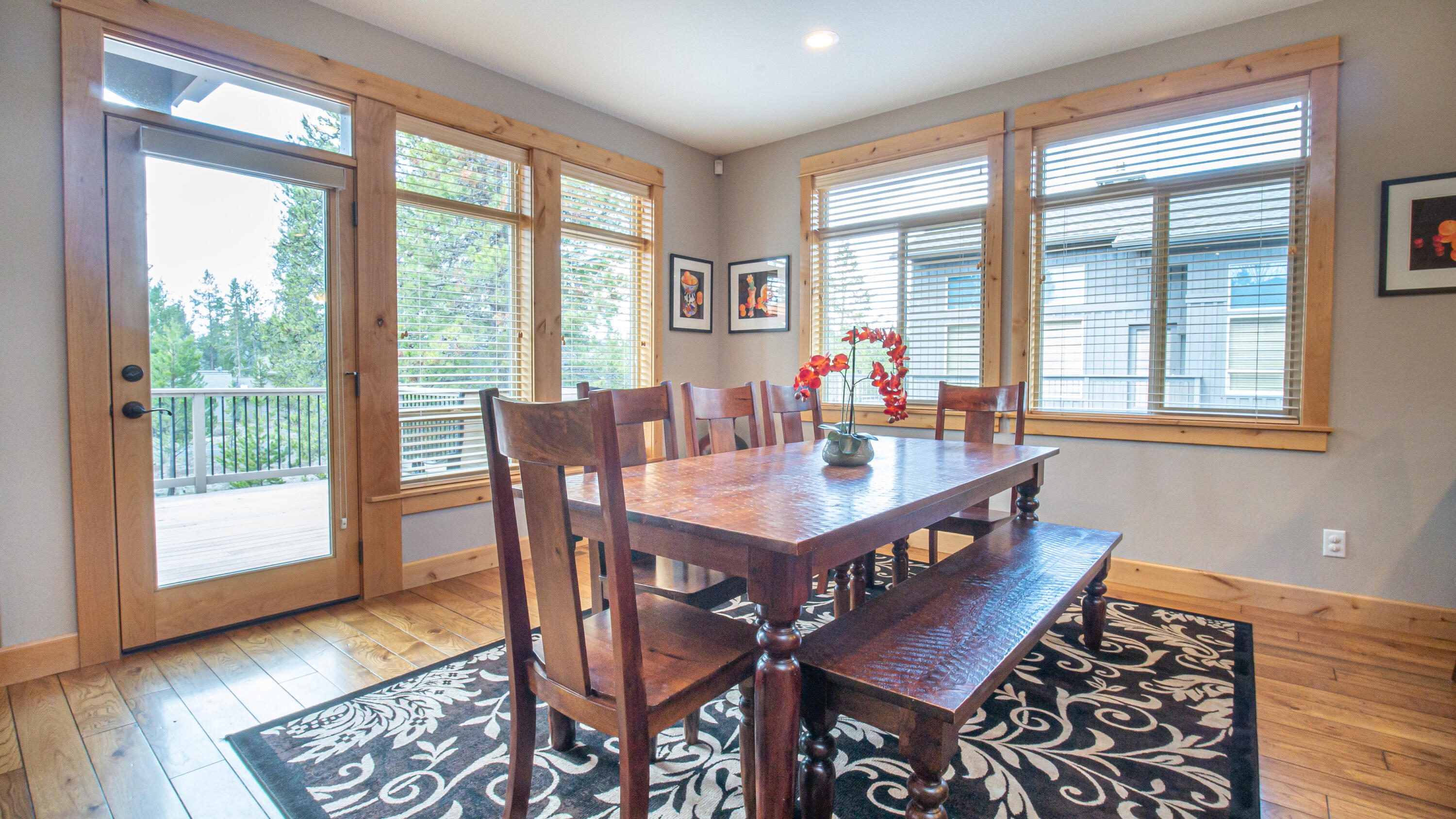 18177 Oregon Loop Sunriver, OR 97707 - Photo 7 of 34 Dining Area