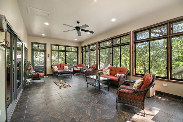 $450,000 | 400 South Martin Street, Ashkum, IL 60911