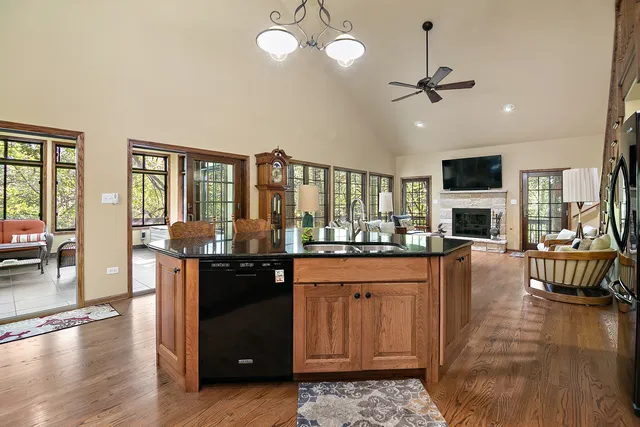 $450,000 | 400 South Martin Street, Ashkum, IL 60911