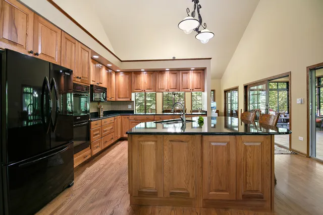 $450,000 | 400 South Martin Street, Ashkum, IL 60911