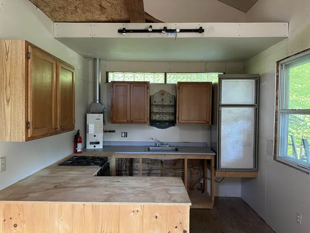 $275,000 | 81 Parish Hill Road, Newfane, VT 05351