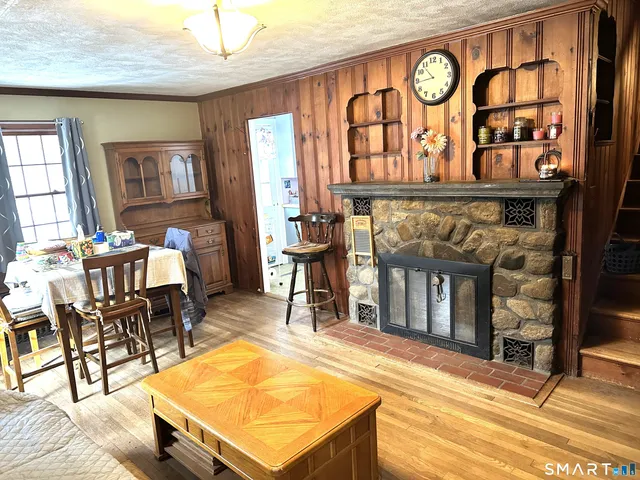 $297,000 | 28 Glendale Ave Exn, Berlin, CT 06037