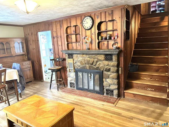 $297,000 | 28 Glendale Ave Exn, Berlin, CT 06037