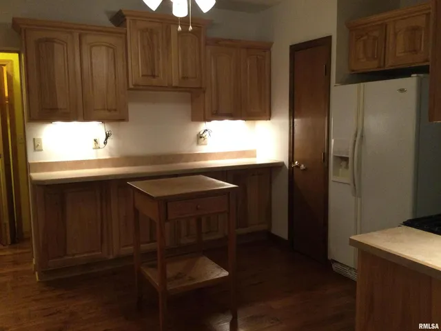 $99,999 | 203 East Whitlock Street, Jonesboro, IL 62952