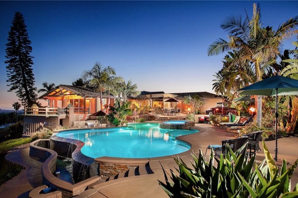 755 Hawks View Way Fallbrook, CA 92028 - Photo 1 of 1 an outdoor space with seating