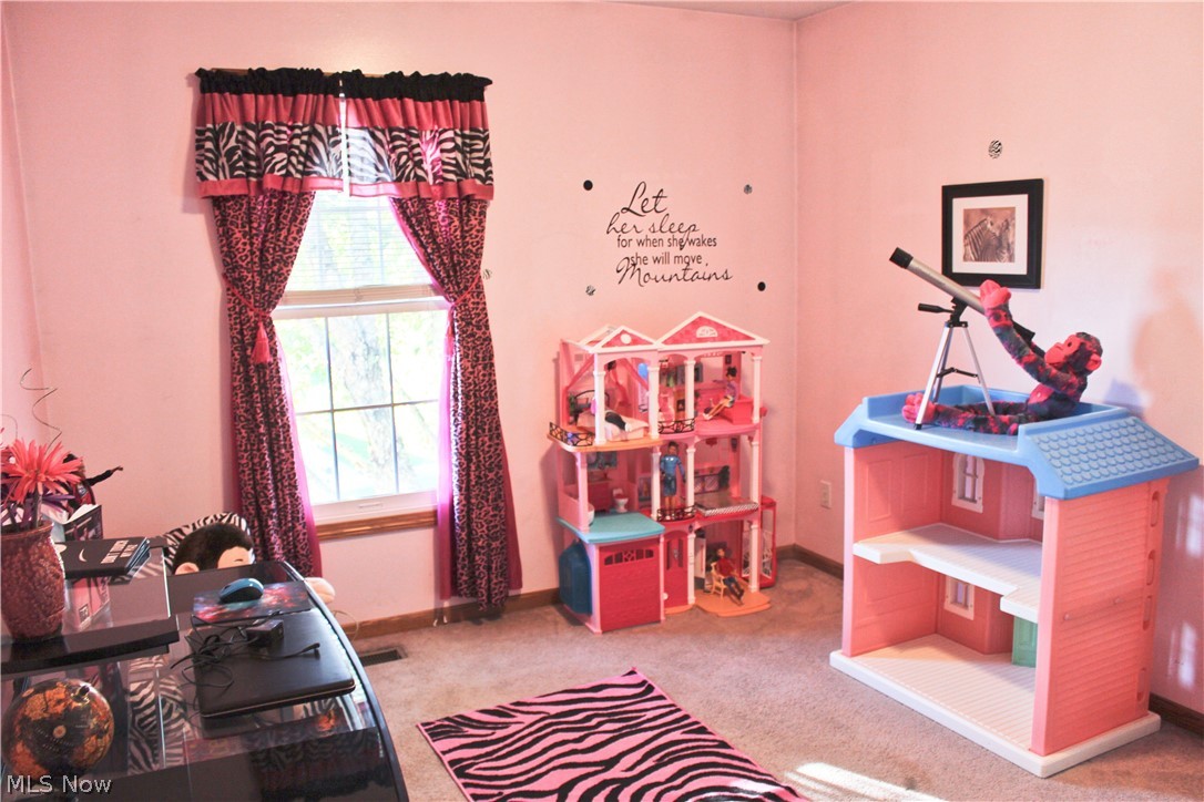 1273 Derbydale Road Akron, OH 44306 - Photo 17 of 34 Gallery Image 17