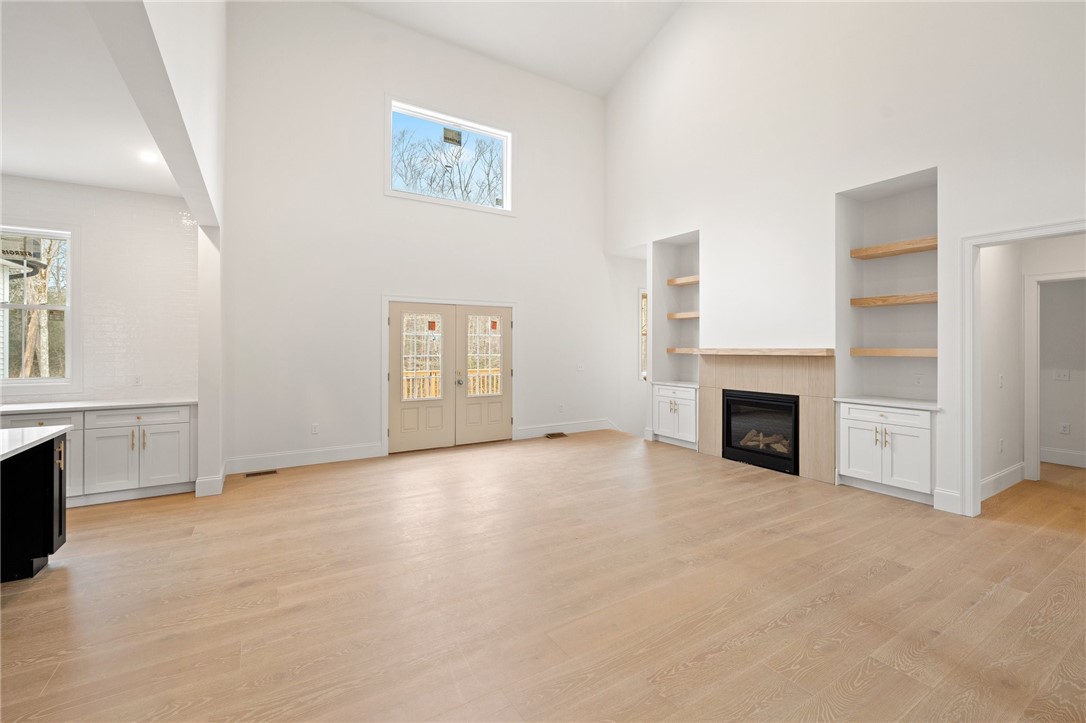 15 Stone Path Way Glocester, RI 02814 - Photo 11 of 38