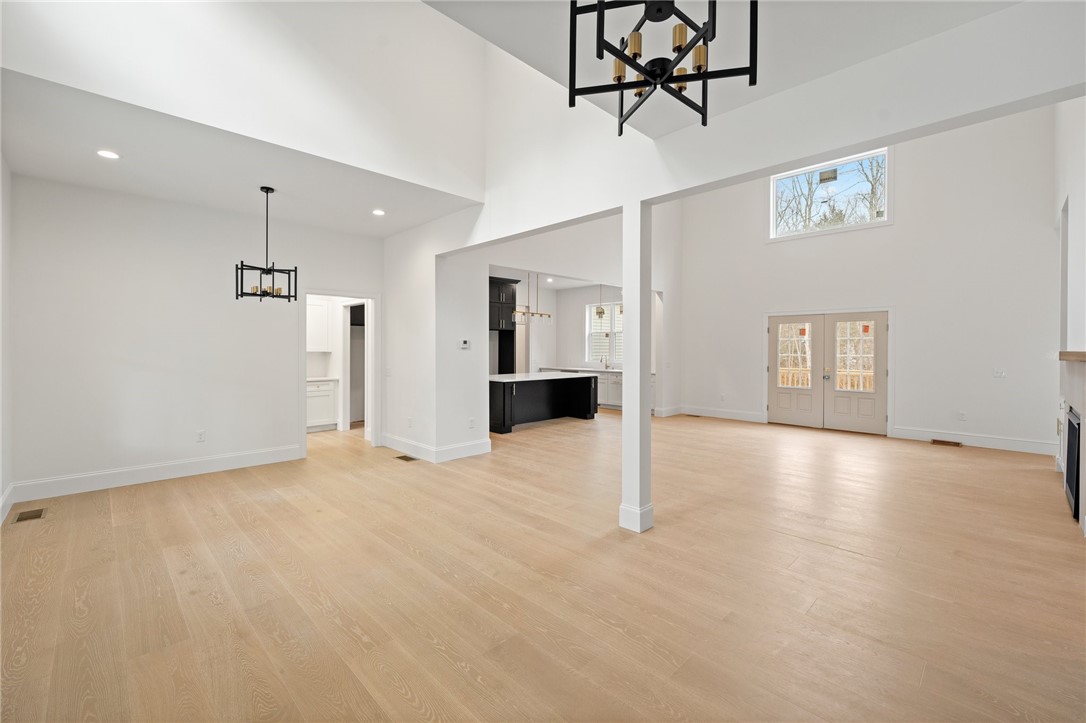 15 Stone Path Way Glocester, RI 02814 - Photo 13 of 38