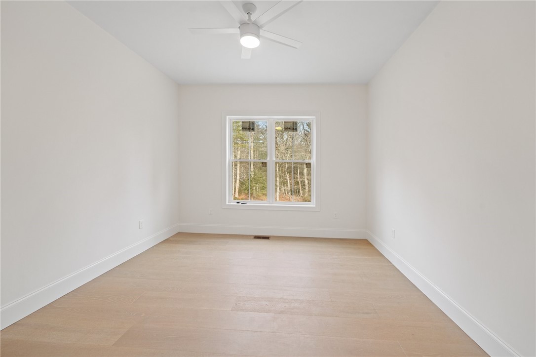 15 Stone Path Way Glocester, RI 02814 - Photo 33 of 38