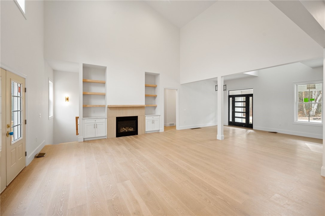 15 Stone Path Way Glocester, RI 02814 - Photo 10 of 38