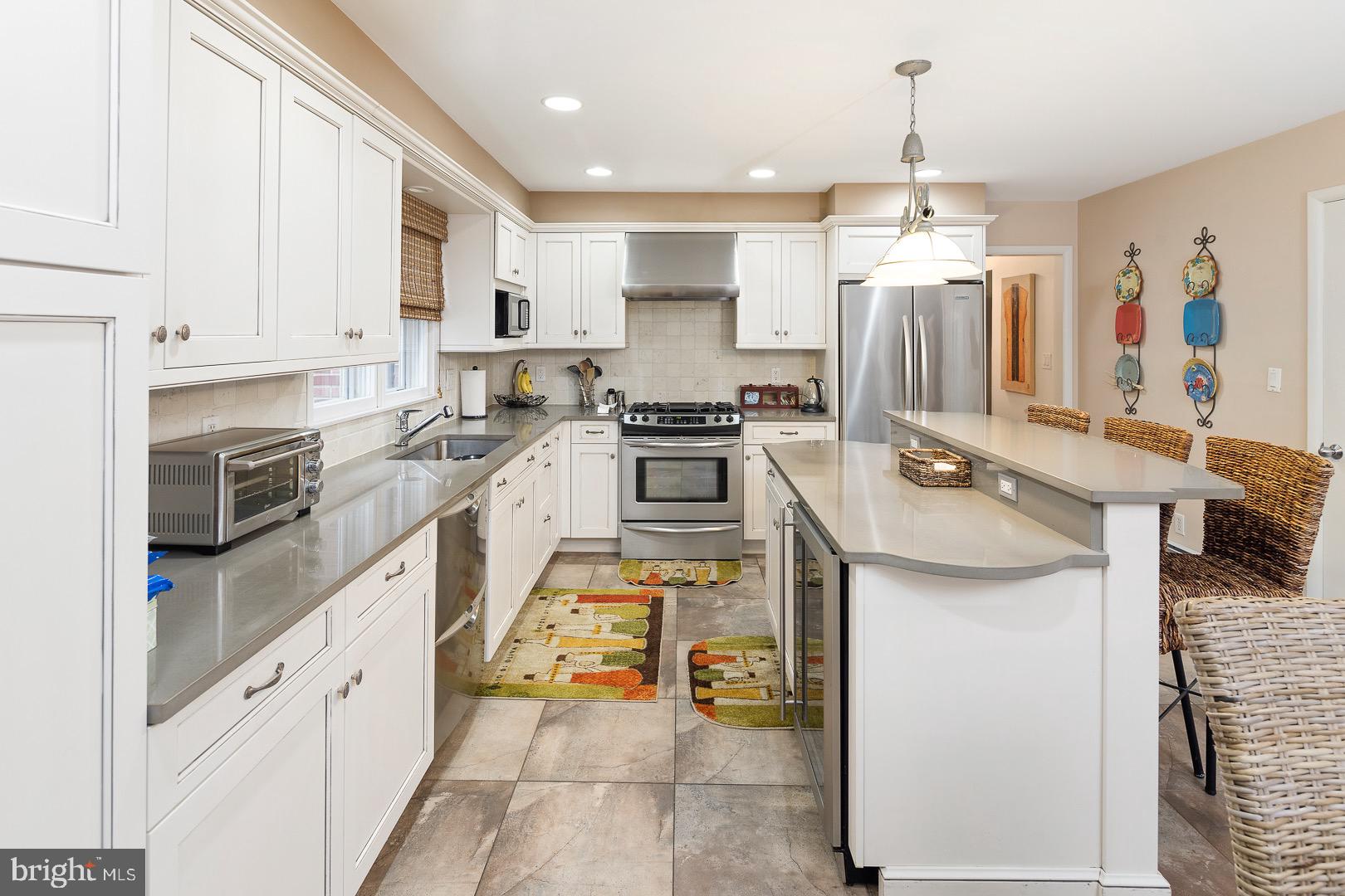 21 Cold Spring Road Hamilton, NJ 08619 - Photo 13 of 32