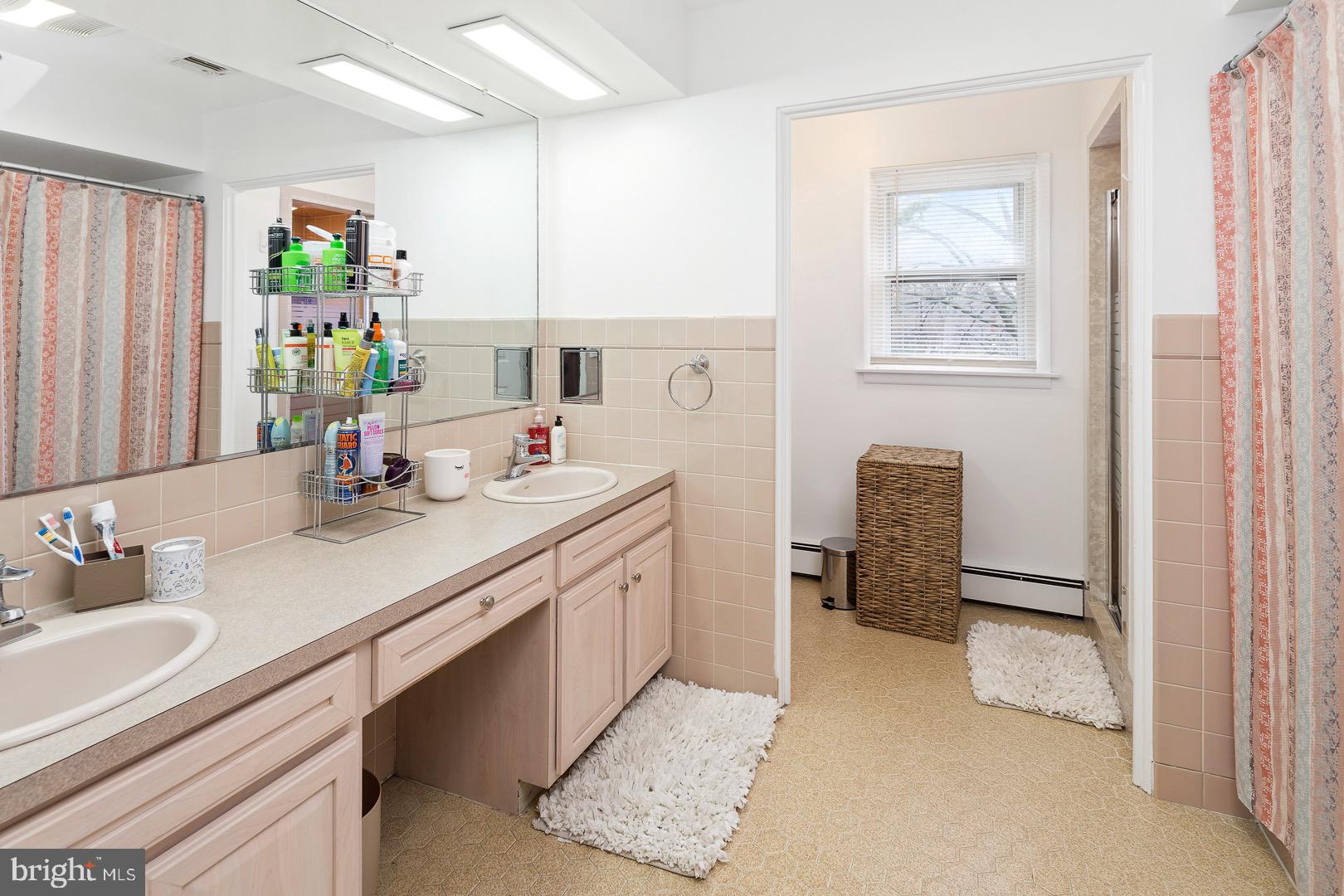 21 Cold Spring Road Hamilton, NJ 08619 - Photo 19 of 32