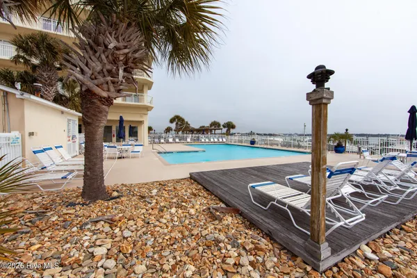 $715,000 | 100 Olde Towne Yacht Club Drive, Unit 713, Beaufort, NC 28516