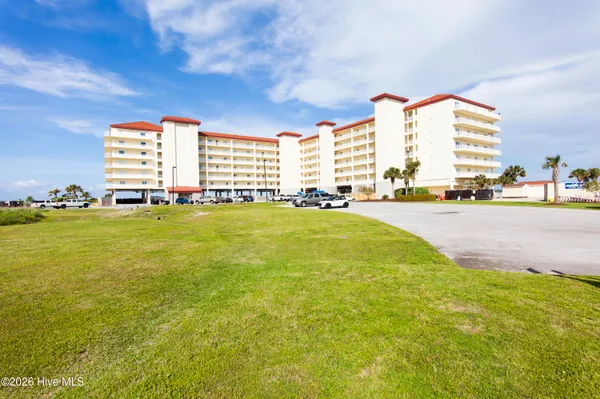 $715,000 | 100 Olde Towne Yacht Club Drive, Unit 713, Beaufort, NC 28516