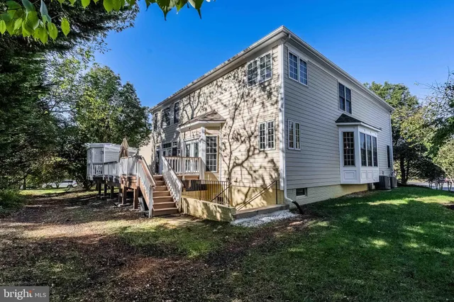 $1,689,950 | 2393 Watters Glen Court, Falls Church, VA 22043