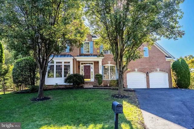 $1,689,950 | 2393 Watters Glen Court, Falls Church, VA 22043